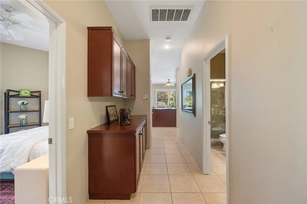 103 N Kavenish Drive, Rancho Mirage, California 92270 home-pic-17